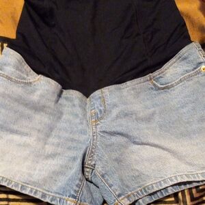 Womens isabel maternity Denim Blue Shorts sz 2 Midi short  new no tags